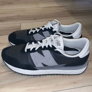 NEW BALANCE 237 NAVY, GRAY AND OFF WHITE SIZE SHOES